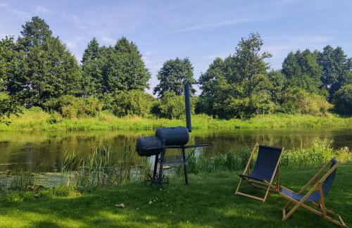 The hills at river - Foto 30