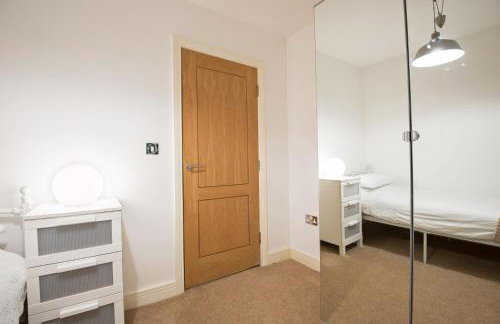 Apartment 2 The Grove - Foto 14