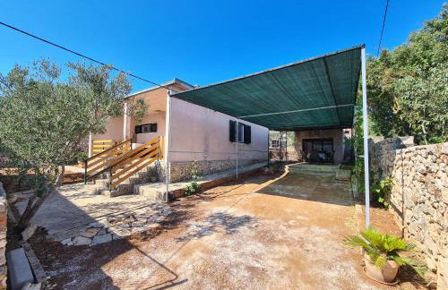 Olive Tree - House with Pool - Photo 23