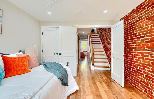 Cozy FedHill Gem plus Parking and Walk to Harbor and Stadiums - Foto 16