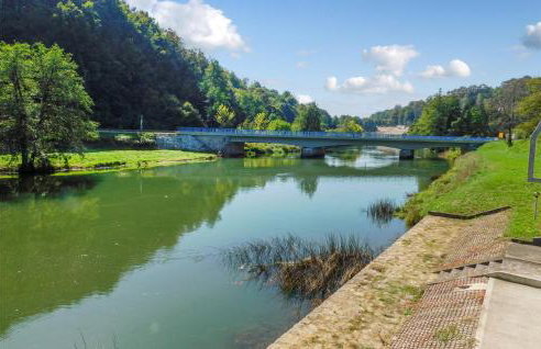 Amazing Home In Netretic - Photo 16