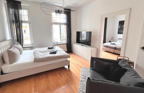 Feine Apartments in der Südstadt von Erfurt mit kostenlosen Stellplatz & Flasche Wein zur Begrüßung - Foto 12