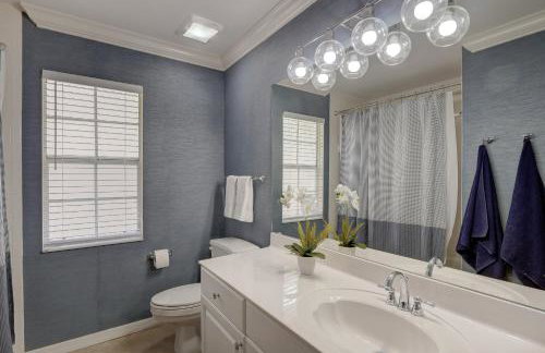 Piccadilly Beach House - Beautiful Updated Home, Private Pool, Minutes from Downtown 5th Ave & Beaches!!! - Foto 33