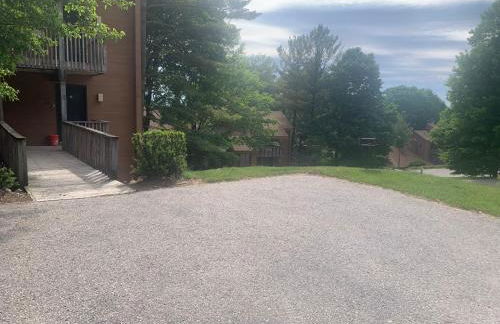 Spacious Condo with Pool Pass! - Foto 28