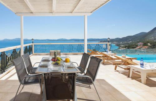 Anna Nissaki - Photo 6