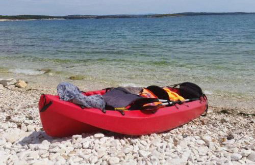 Sunny apartment with pool - Foto 22