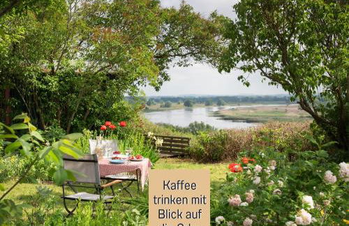 Ferienhaus Lebuser Land für bis zu 4 Personen mit 1300 qm Garten und Privatsauna, grandiosen Blick über die Oder, sonntags late check out bis 18 Uhr inklusive - Photo 1