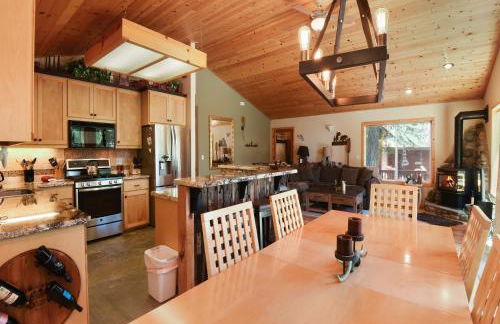 Lux Leisure Game Room & More! - Foto 15