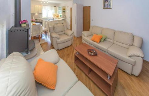 Cozy Home In Plat With Wifi - Foto 19