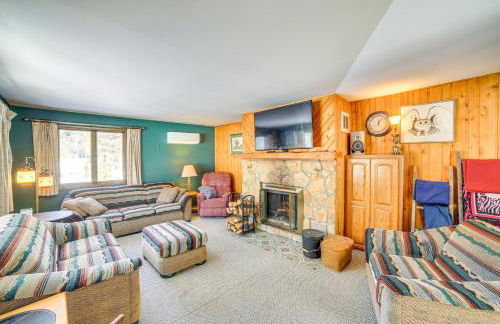 Outdoor Paradise Spacious Wisconsin Family Home - Foto 1