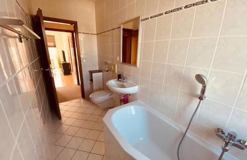 Apartment mit Balkon in Roßlau - Foto 16