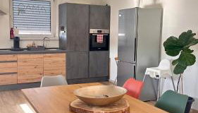 AMAO-Obsidian - Spacious Apartment - 8 Guests - 2 Parking Spaces - Photo 3, stove