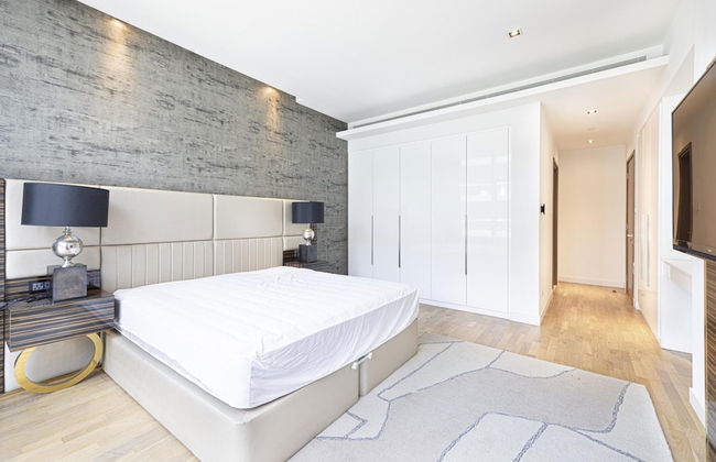 405 Building 1 City Walk - Photo 18