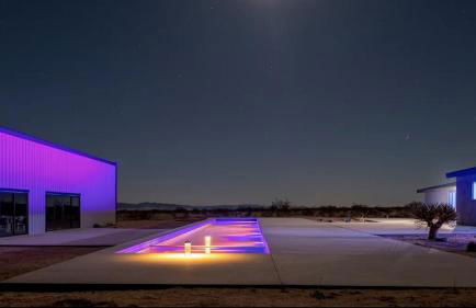 Grow House by Fieldtrip - Remote Lux 100ft Pool - Foto 1