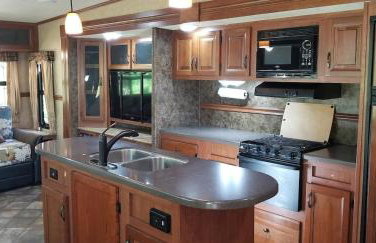 Farm Inn - RV Farm Stay with Ocean Views - Photo 9