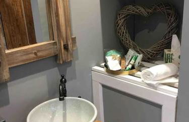 Cute studio cottage. Wood burner. Amazing views - Foto 6