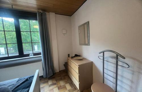 Gemütliche EG-FeWo im Haus zur Vulkaneifel in Brohl - Foto 3