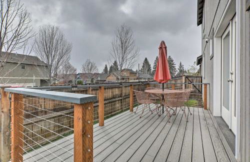 Chic Bend Home with Deck Less Than 3 Mi to Downtown! - Foto 3