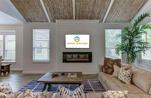 6BD Retreat for 14 with Fire Pit Patio & Lake Access - Foto 12