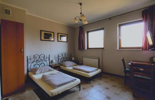 Willa Dzika Róża - Foto 42