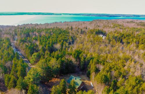 Wooded Family Retreat! 11 Mi to Acadia Entrance - Foto 27