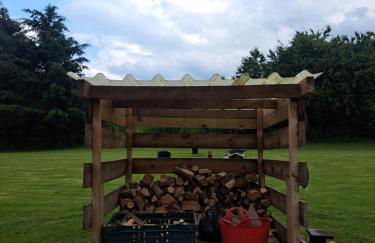 Cobblehouse Country Cabins no TRADE WORKERS - Foto 39