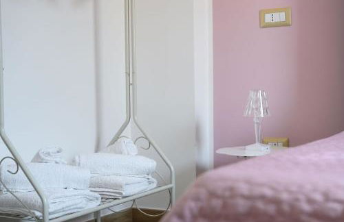 Casa Vacanze Maddalena - Palazzetto sul lago - Diamante Rosa - Foto 7