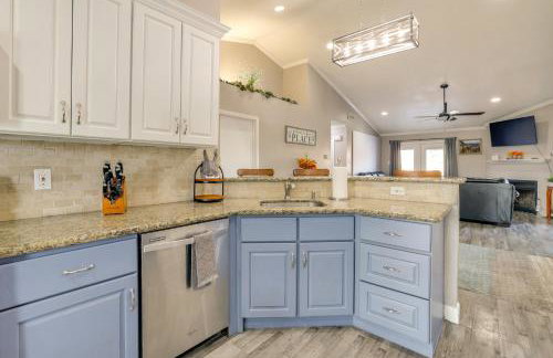 Private Pool and Hot Tub Dog-Friendly Live Oak Home - Foto 13