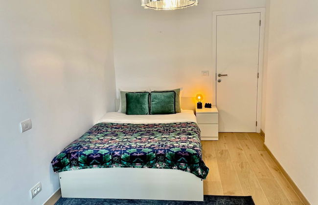 Luxury 2BR 2BA Near Fashion District by Oneluxstay - Foto 10