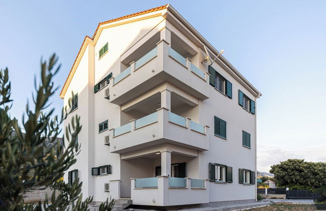 Olive Leaf Kastela - Second Floor Apartment - Foto 14