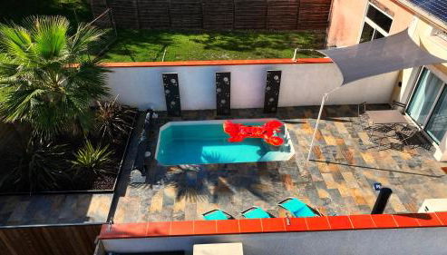 Le Gîte Nature Bien-Etre Piscine Chauffée Privée du Tarn entre Toulouse et Albi & Les Cottages du Tarn - Foto 5, Garden, sunbed