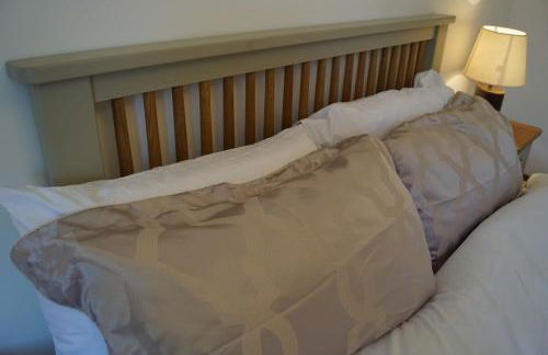 Vale View - Sleeps 6 - Pets Ok - Garden - Parking - Photo 42