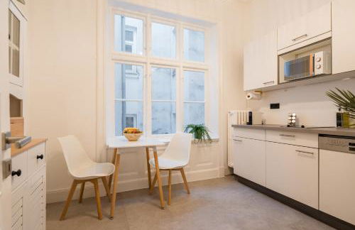Cozy City Apartment auf 130qm mit Billardtisch für bis zu 9 Gäste - Foto 10