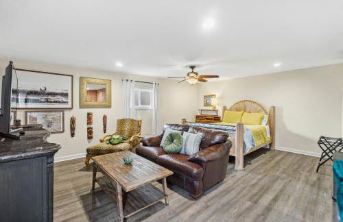 Mile to Beach! Tiki Master Suite - Foto 2