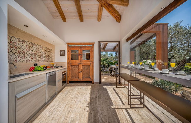 Villa Pineta 6 Emma Villas - Foto 9