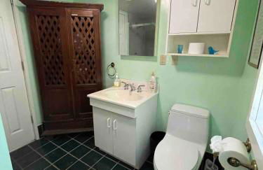 Romantic Cottage Rental with Hot Tub Outside Woodstock, New York - Foto 11