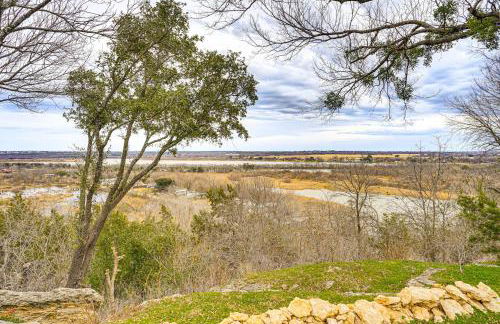 Rural Retreat with Water View! 9 Mi to Dtwn Granbury - Foto 15