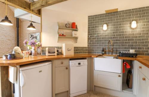 The Stone Barn - Photo 10