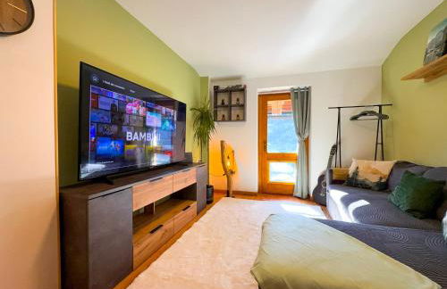 White peak - in the Comelico countryside - Foto 14