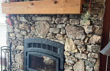 Elkstone Panoramic Views from Blowing Rock to Grandfather - Foto 9