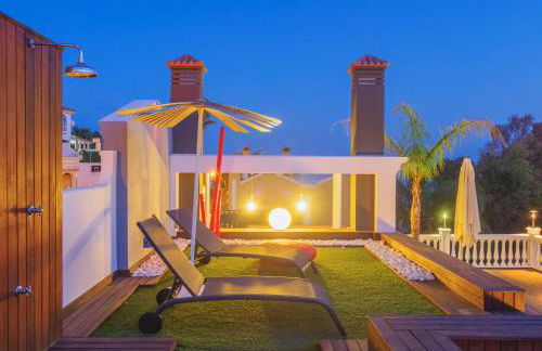 Cubo's Gibralfaro House Center - Photo 7