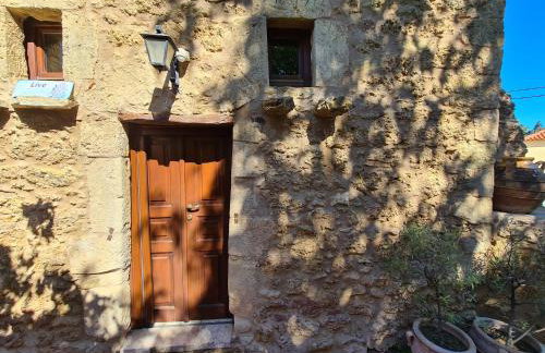 Pyrgos 1869 with Private Pool - Foto 18