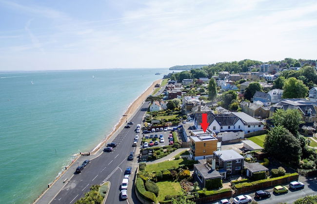 Seafront Quay West Apartments - Foto 18