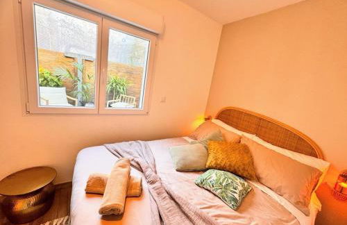 Maison Langevin 2-Bedroom House with Cozy Garden & Patio - Foto 7