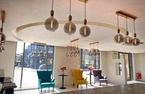 Axiom Park Hotel - Photo 78