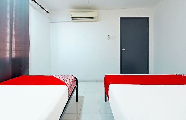 OYO 90493 JL Homestay - Foto 23