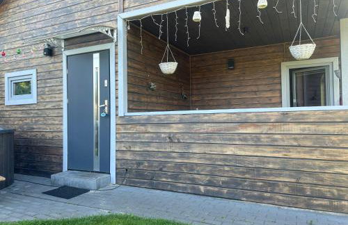 Mazury Dom Oluś nad jeziorem Sasek Wielki z gorącą balia z funkcją jakuzzi - Foto 11