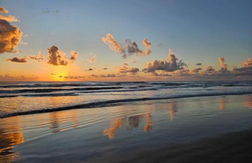 Apê pé na areia Ilhéus - beira mar, acesso direto à praia, piscinas, jogos, espaço kids - Vog Marine - Foto 53