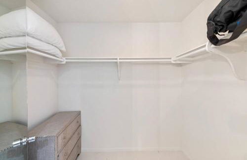 Tranquil & spacious, newly updated, great location - Foto 27