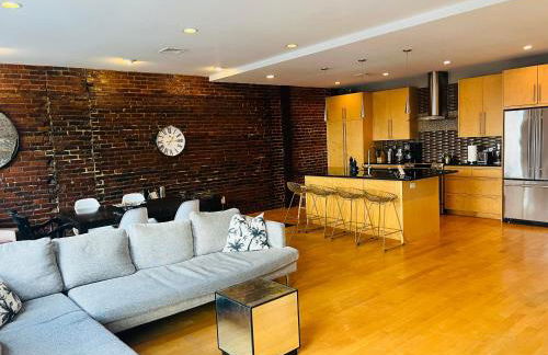 Boston Harbor views Modern north end condo FREE PARKING! - Foto 6